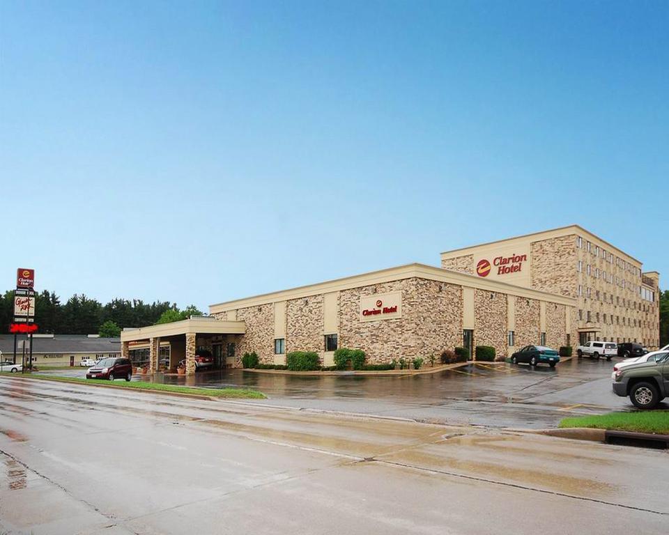 Americinn & Suites By Wyndham Baraboo Event Center Eksteriør billede